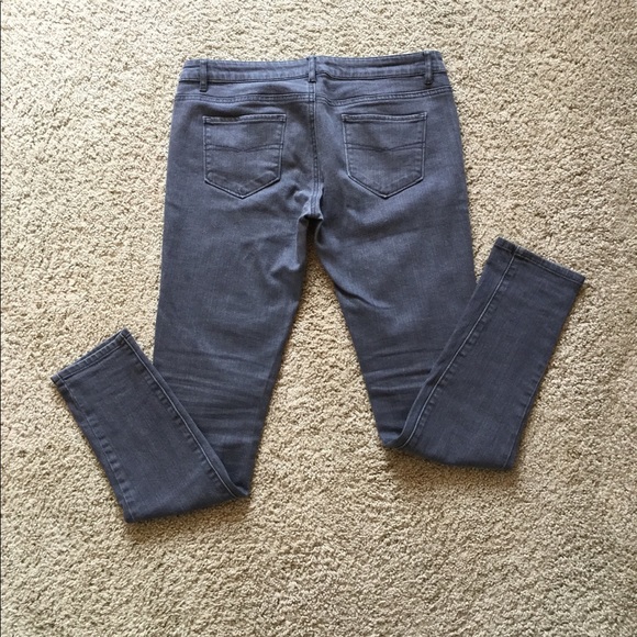 Marie Lund Jeans - Picture 5 of 5